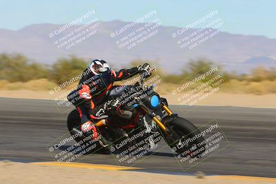 media/Dec-10-2023-SoCal Trackdays (Sun) [[0ce70f5433]]/Turn 10 Inside (140pm)/